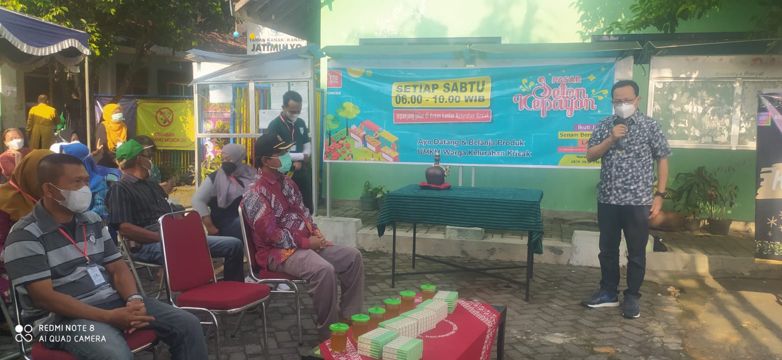 Wawali Launching Pasar Seton Kepayon dan Vaksinasi Booster di Kelurahan Kricak